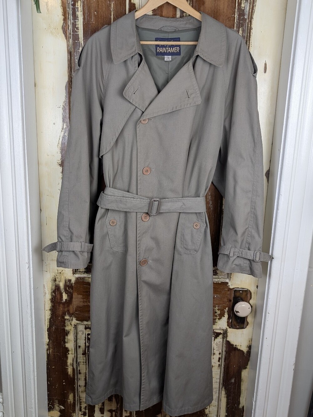 Vintage Rain Tamer Men’s Trench Coat 44 L Taupe Belted Classic Detective Coat